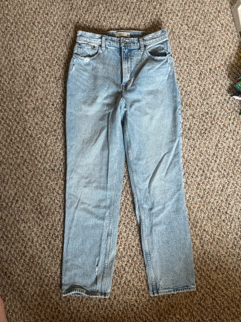 Abercrombie 90’s Straight Ultra High Rise Jeans